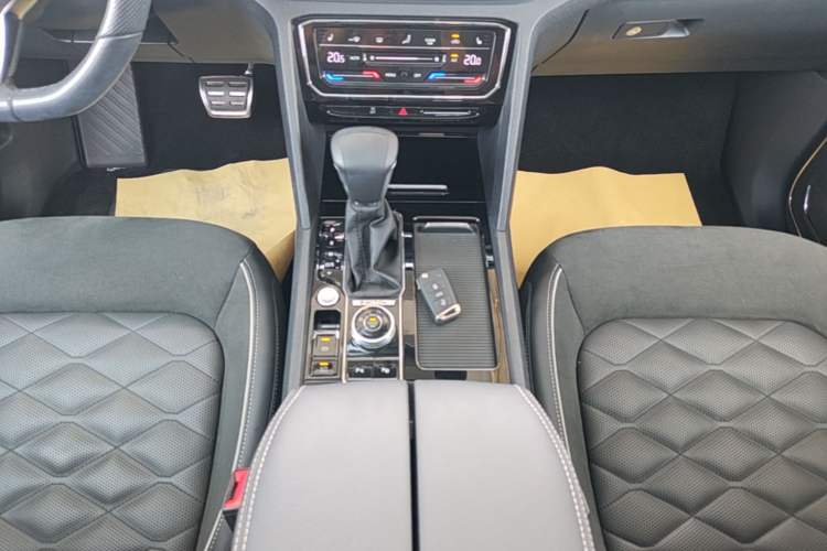 Used Volkswagen Teramont X 2019 380TSI Four-Wheel Drive Prestige Luxury Edition Gear Lever