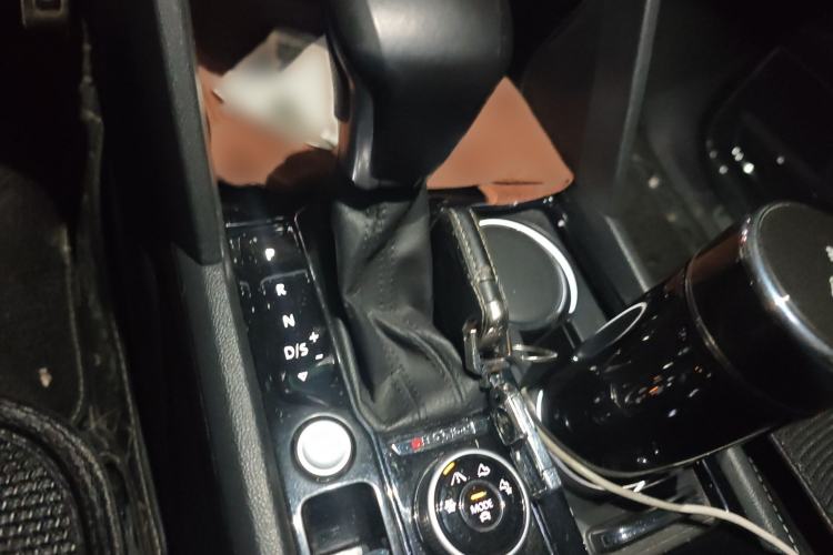 Used Volkswagen Teramont X 2019 380TSI Four-Wheel Drive Prestige Luxury Edition Gear Lever
