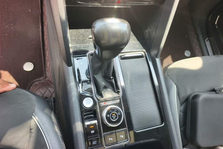 Used Volkswagen Teramont X 2019 380TSI Four-Wheel Drive Prestige Luxury Edition Gear Lever
