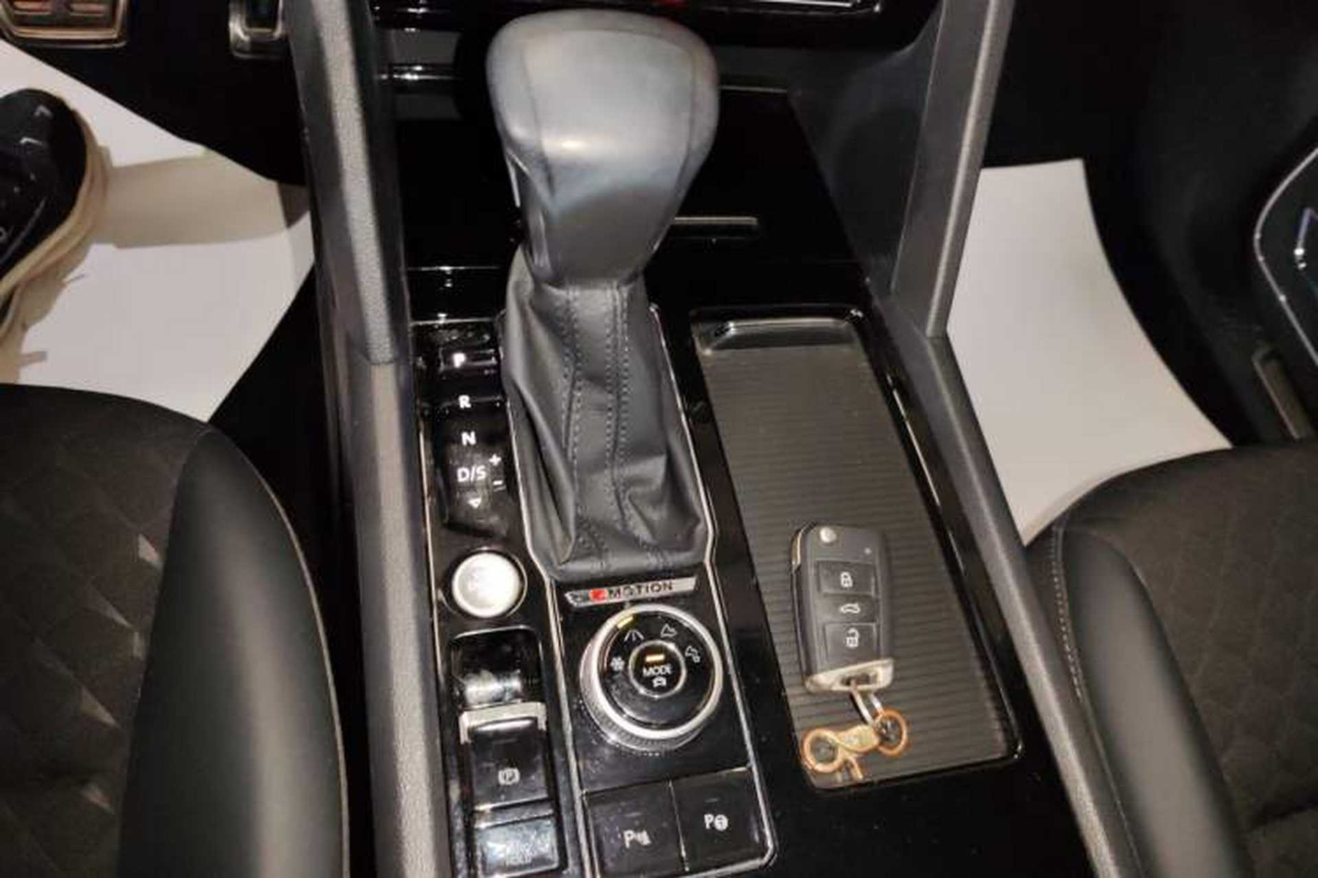 Used Volkswagen Teramont X 2019 380TSI Four-Wheel Drive Luxury Edition Gear Lever