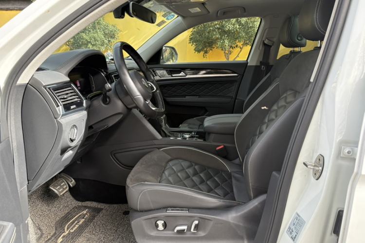Used Volkswagen Teramont X 2019 380TSI Four-Wheel Drive Prestige Luxury Edition Interior 3