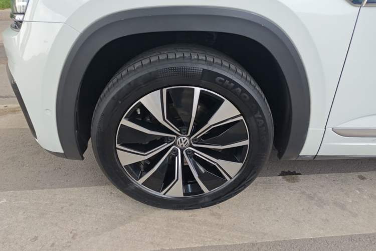 Used Volkswagen Teramont X 2019 380TSI Four-Wheel Drive Prestige Luxury Edition Left Front Wheel Hub