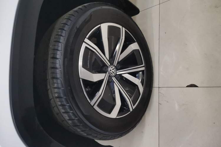 Used Volkswagen Teramont X 2019 380TSI Four-Wheel Drive Luxury Edition Left Front Wheel Hub