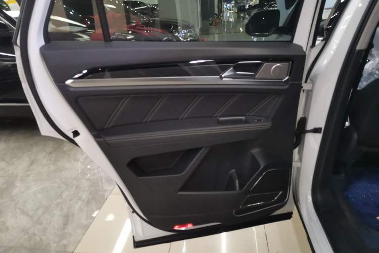 Used Volkswagen Teramont X 2019 380TSI Four-Wheel Drive Luxury Edition Left Rear Door Interior