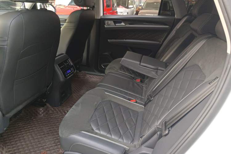 Used Volkswagen Teramont X 2019 380TSI Four-Wheel Drive Prestige Luxury Edition Left Rear Seat