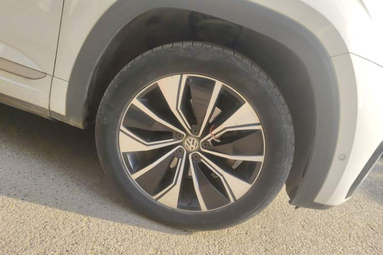 Used Volkswagen Teramont X 2019 380TSI Four-Wheel Drive Prestige Luxury Edition Right Front Wheel Hub