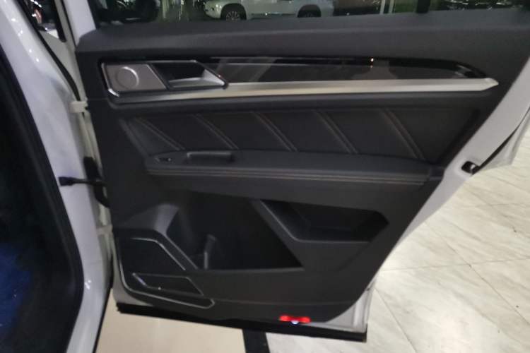 Used Volkswagen Teramont X 2019 380TSI Four-Wheel Drive Luxury Edition Right Rear Door Interior