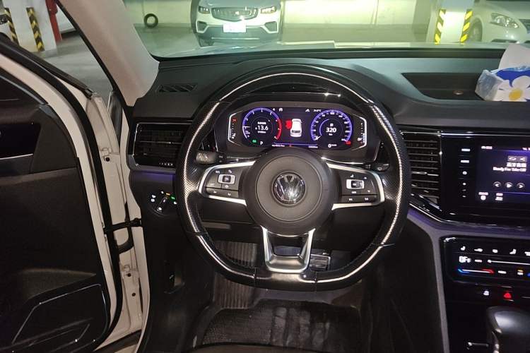 Used Volkswagen Teramont X 2019 380TSI Four-Wheel Drive Prestige Luxury Edition Steering Wheel