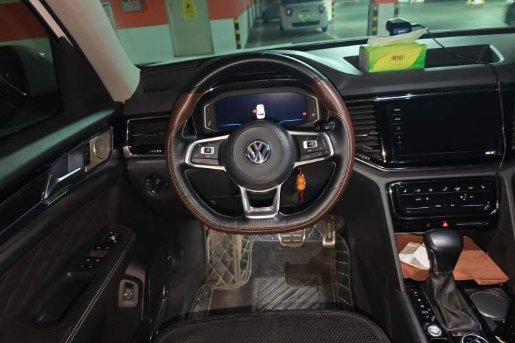 Used Volkswagen Teramont X 2019 380TSI Four-Wheel Drive Prestige Luxury Edition Steering Wheel