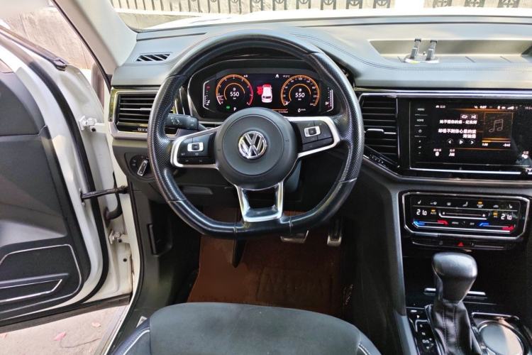 Used Volkswagen Teramont X 2019 380TSI Four-Wheel Drive Prestige Luxury Edition Steering Wheel