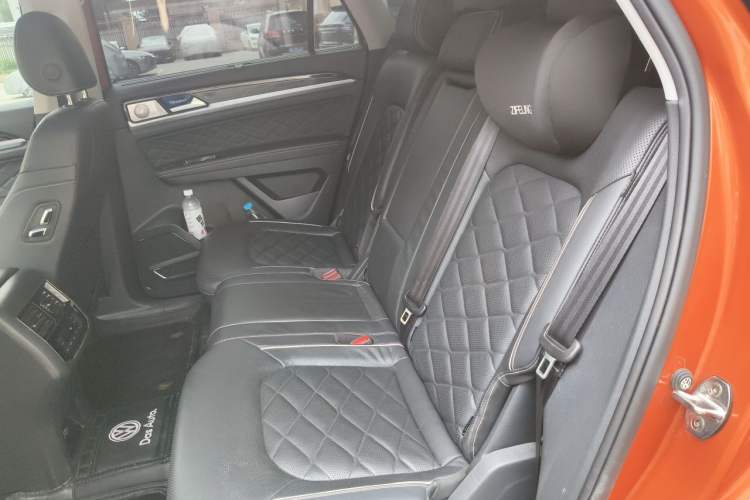 Used Volkswagen Teramont X 2019 530 V6 Four-Wheel Drive Prestige Flagship Edition Left Rear Seat