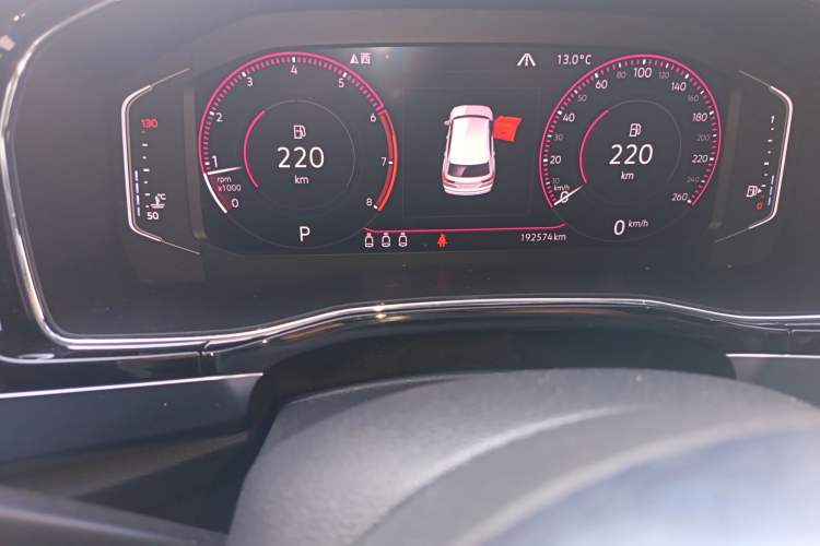 Used Volkswagen Teramont X 2019 380TSI Four-Wheel Drive Prestige Luxury Edition Odometer Close Up