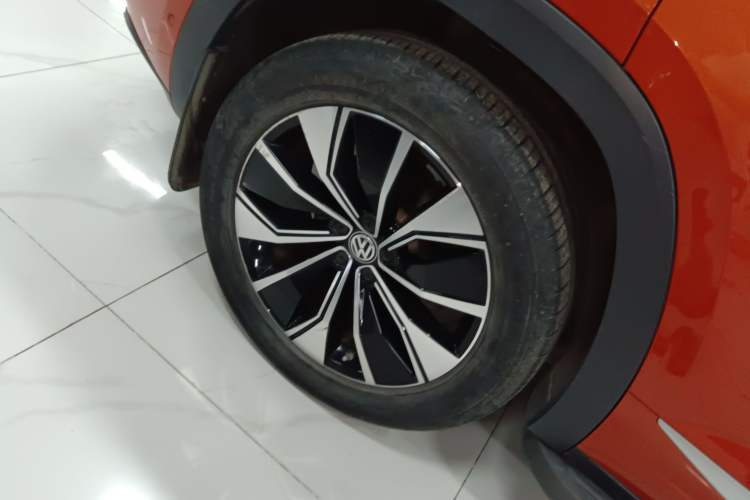 Used Volkswagen Teramont X 2019 530 V6 Four-Wheel Drive Prestige Luxury Edition Right Rear Wheel Hub