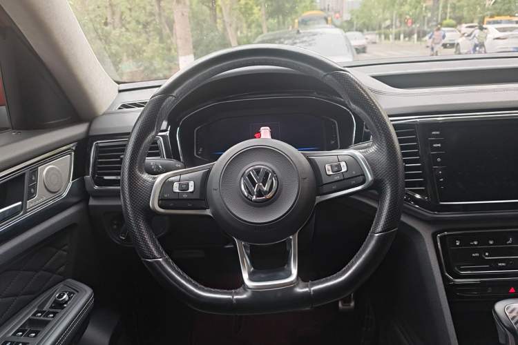 Used Volkswagen Teramont X 2019 530 V6 Four-Wheel Drive Prestige Flagship Edition Steering Wheel