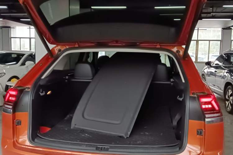 Used Volkswagen Teramont X 2019 380TSI Four-Wheel Drive Luxury Edition Trunk