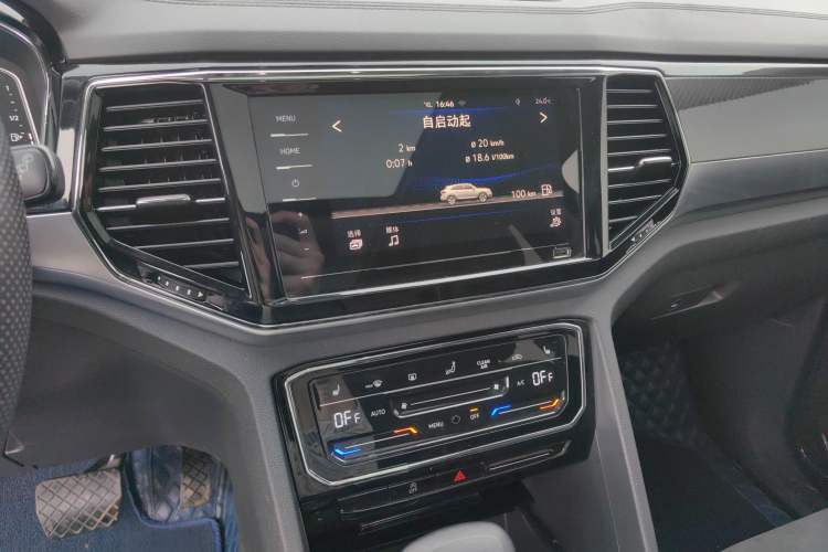 Used Volkswagen Teramont X 2020 Revised Version 330TSI Two-Wheel Drive Prestige Luxury Edition Audio And AC Panel