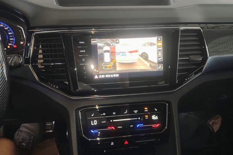 Used Volkswagen Teramont X 2020 380TSI Four-Wheel Drive Prestige Luxury Edition Audio And AC Panel