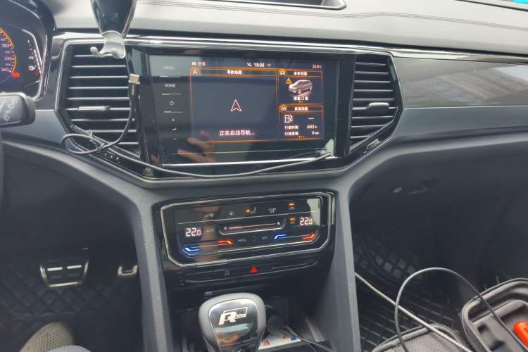 Used Volkswagen Teramont X 2020 Facelift 380TSI Four-Wheel Drive Luxury Edition Audio And AC Panel