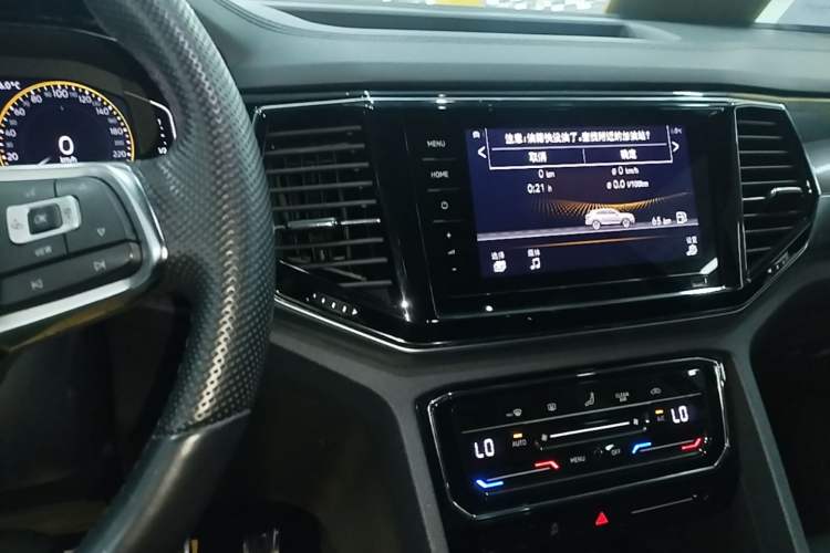 Used Volkswagen Teramont X 2020 380TSI Four-Wheel Drive Luxury Edition Audio And AC Panel