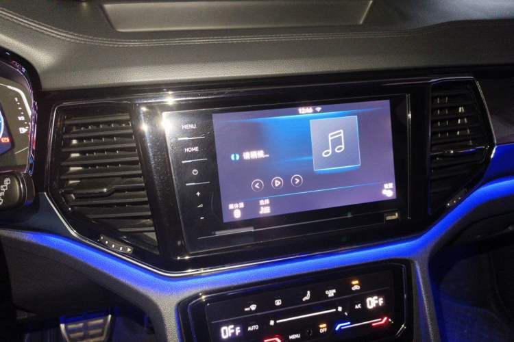 Used Volkswagen Teramont X 2020 Facelift 380TSI Four-Wheel Drive Luxury Edition Audio And AC Panel