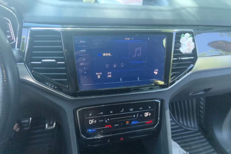 Used Volkswagen Teramont X 2020 Revised Version 380TSI Four-Wheel Drive Prestige Luxury Edition Audio And AC Panel