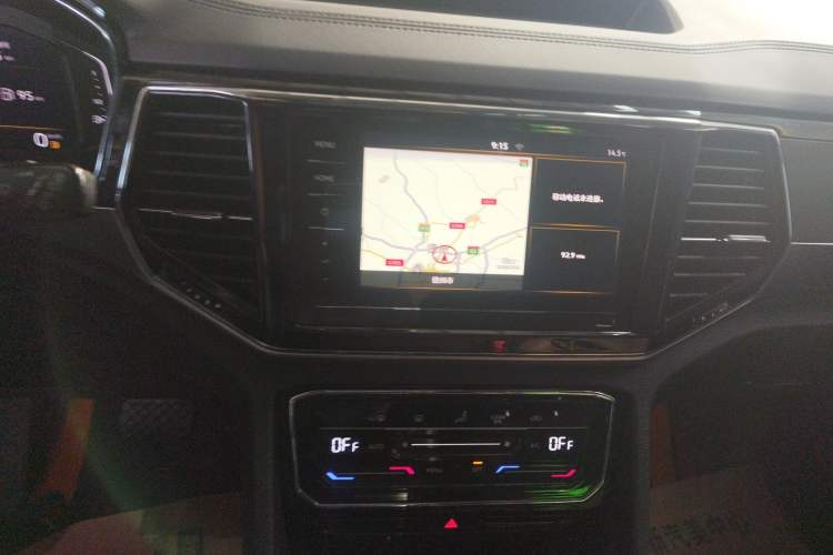 Used Volkswagen Teramont X 2020 Facelifted 330TSI Two-Wheel-Drive Luxury Edition Audio And AC Panel