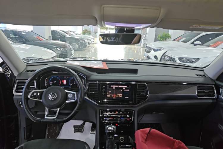 Used Volkswagen Teramont X 2020 Revised Version 380TSI Four-Wheel Drive Prestige Luxury Edition Center Console