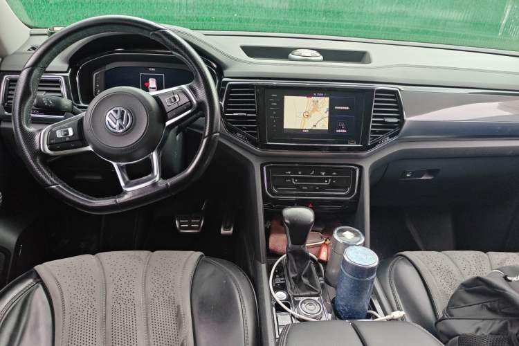 Used Volkswagen Teramont X 2020 Facelift 380TSI Four-Wheel Drive Luxury Edition Center Console