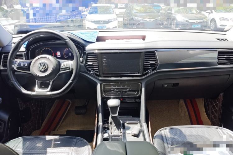 Used Volkswagen Teramont X 2020 330TSI Two-Wheel-Drive Luxury Edition Center Console
