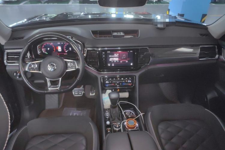 Used Volkswagen Teramont X 2020 Revised Version 380TSI Four-Wheel Drive Prestige Luxury Edition Center Console
