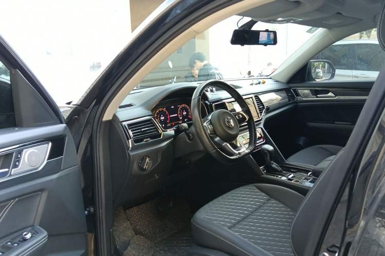 Used Volkswagen Teramont X 2020 Facelifted 330TSI Two-Wheel-Drive Luxury Edition Driver Seat