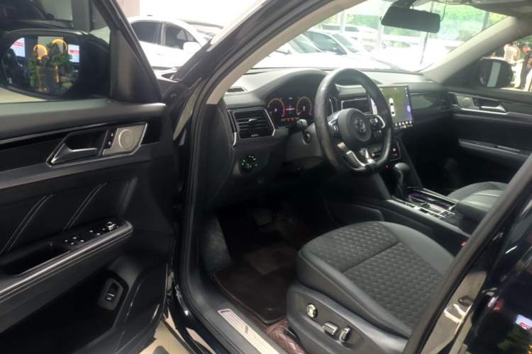 Used Volkswagen Teramont X 2020 Facelifted 330TSI Two-Wheel-Drive Luxury Edition Driver Seat