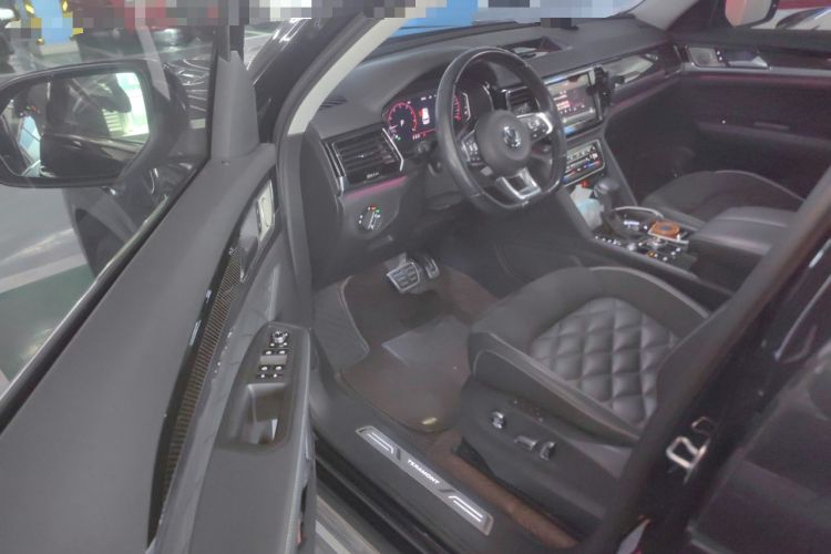 Used Volkswagen Teramont X 2020 Revised Version 380TSI Four-Wheel Drive Prestige Luxury Edition Driver Seat