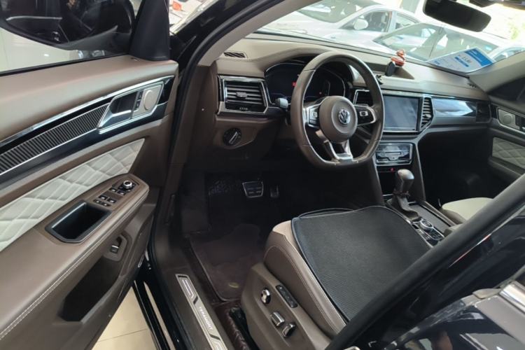 Used Volkswagen Teramont X 2020 Revised Version 380TSI Four-Wheel Drive Prestige Luxury Edition Driver Seat