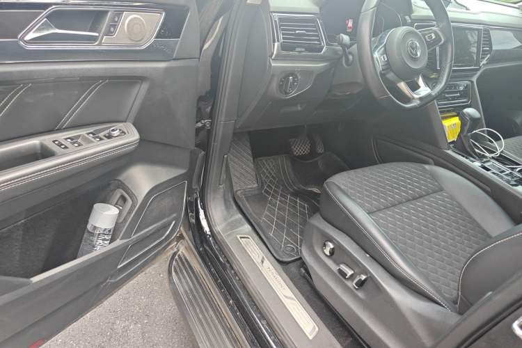 Used Volkswagen Teramont X 2020 330TSI Two-Wheel-Drive Luxury Edition Driver Seat