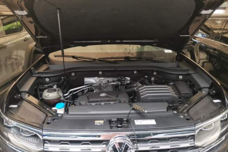 Used Volkswagen Teramont X 2020 Facelifted 330TSI Two-Wheel-Drive Luxury Edition Engine Bay