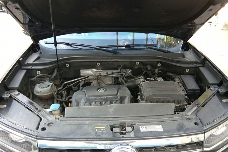 Used Volkswagen Teramont X 2020 Facelifted 330TSI Two-Wheel-Drive Luxury Edition Engine Bay