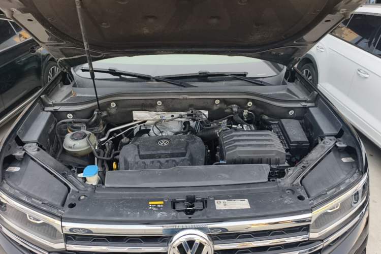 Used Volkswagen Teramont X 2020 Facelifted 330TSI Two-Wheel-Drive Luxury Edition Engine Bay
