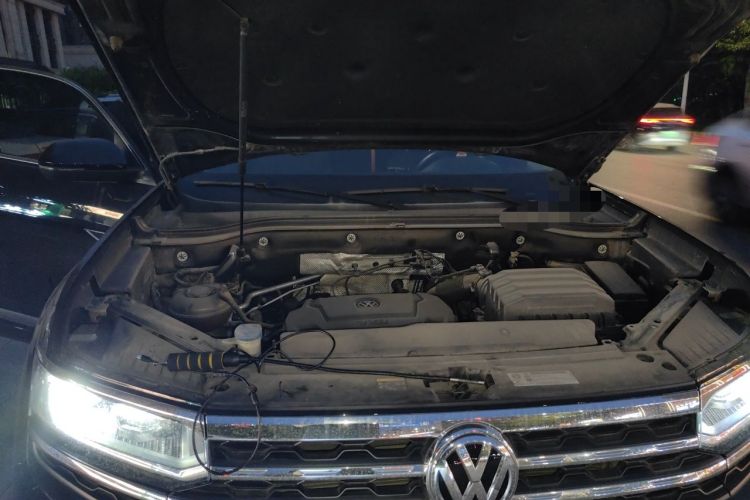 Used Volkswagen Teramont X 2020 Facelifted 330TSI Two-Wheel-Drive Luxury Edition Engine Bay