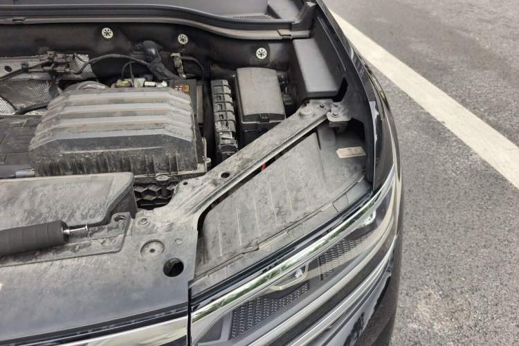 Used Volkswagen Teramont X 2020 Facelift 380TSI Four-Wheel Drive Luxury Edition Engine Bay Left
