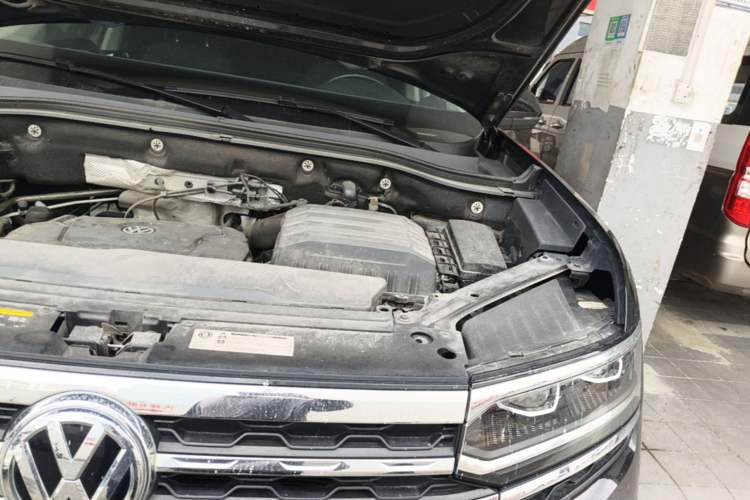 Used Volkswagen Teramont X 2020 330TSI Two-Wheel-Drive Prestige Luxury Edition Engine Bay Left