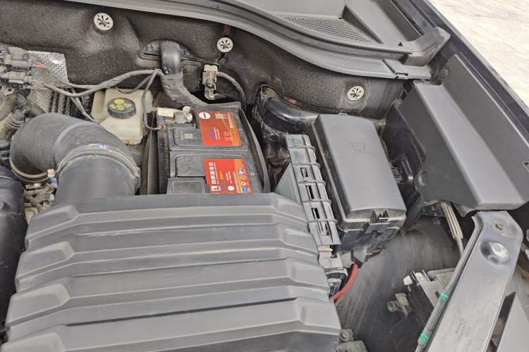 Used Volkswagen Teramont X 2020 380TSI Four-Wheel Drive Luxury Edition Engine Bay Left