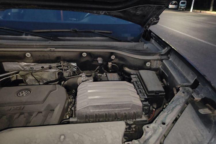 Used Volkswagen Teramont X 2020 Facelifted 330TSI Two-Wheel-Drive Luxury Edition Engine Bay Left