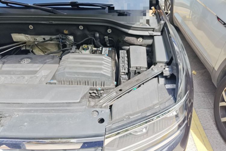 Used Volkswagen Teramont X 2020 330TSI Two-Wheel-Drive Luxury Edition Engine Bay Left