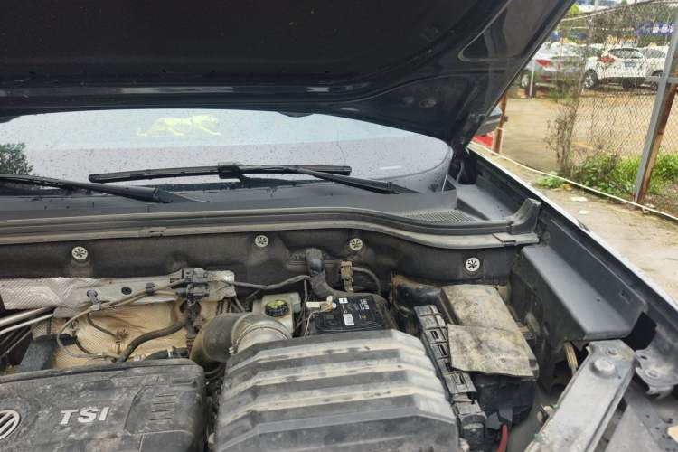Used Volkswagen Teramont X 2020 380TSI Four-Wheel Drive Prestige Luxury Edition Engine Bay Left
