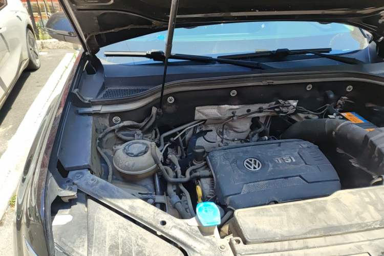 Used Volkswagen Teramont X 2020 Facelift 380TSI Four-Wheel Drive Luxury Edition Engine Bay Right
