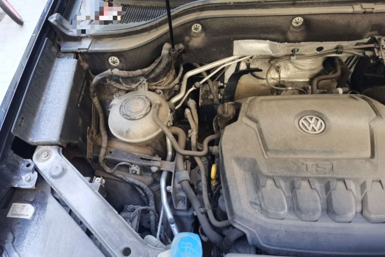 Used Volkswagen Teramont X 2020 Facelifted 330TSI Two-Wheel-Drive Luxury Edition Engine Bay Right