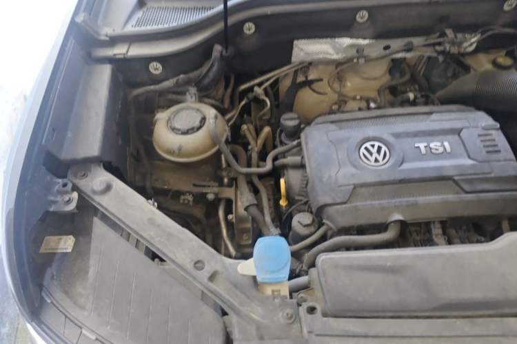 Used Volkswagen Teramont X 2020 Revised Version 380TSI Four-Wheel Drive Prestige Luxury Edition Engine Bay Right