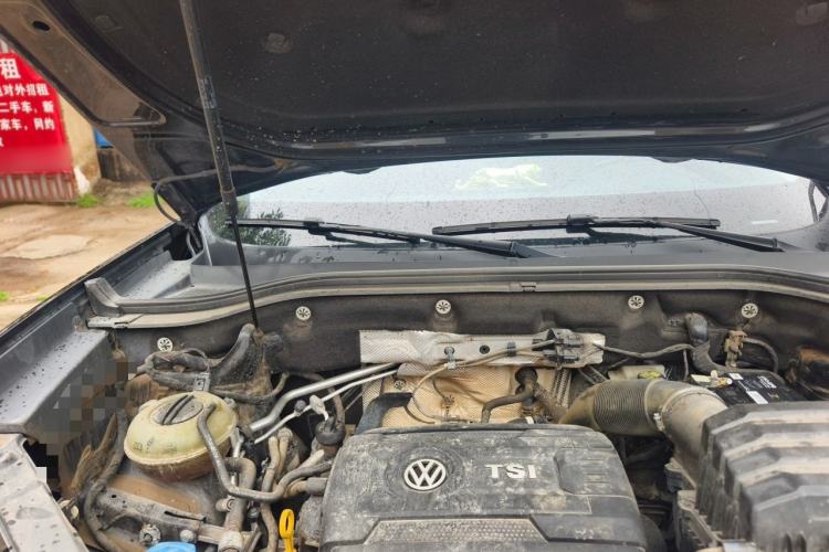 Used Volkswagen Teramont X 2020 380TSI Four-Wheel Drive Prestige Luxury Edition Engine Bay Right