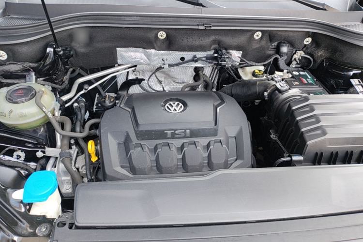 Used Volkswagen Teramont X 2020 330TSI Two-Wheel-Drive Luxury Edition Engine Bay